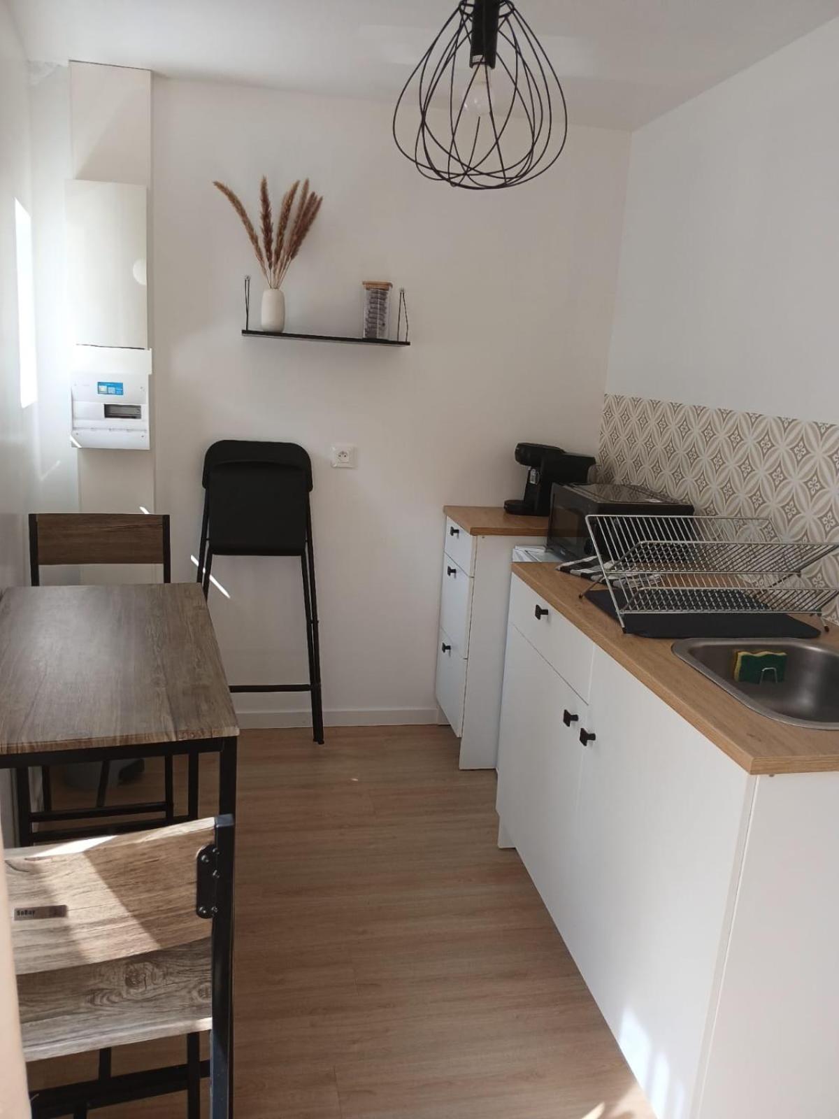 Appartements Pacy-Sur-Eure Exterior foto